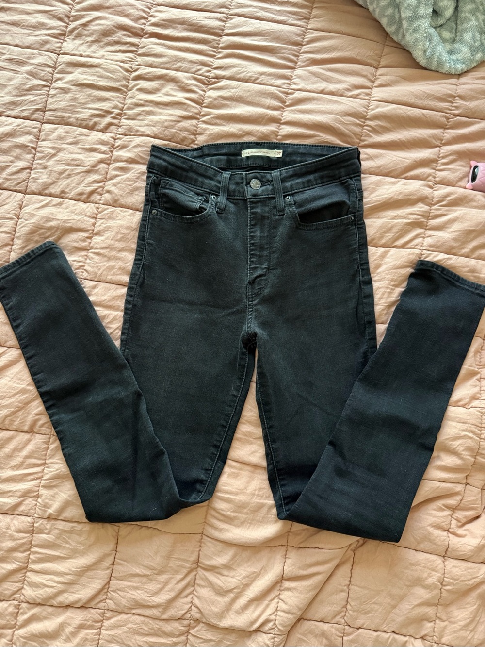 721 Black High-Rise Skinny Women’s Skinny Jeans size 27
